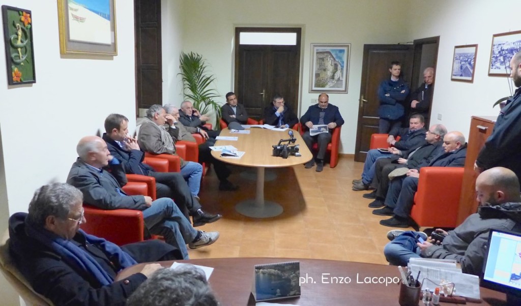 premi sulla foto x zoom